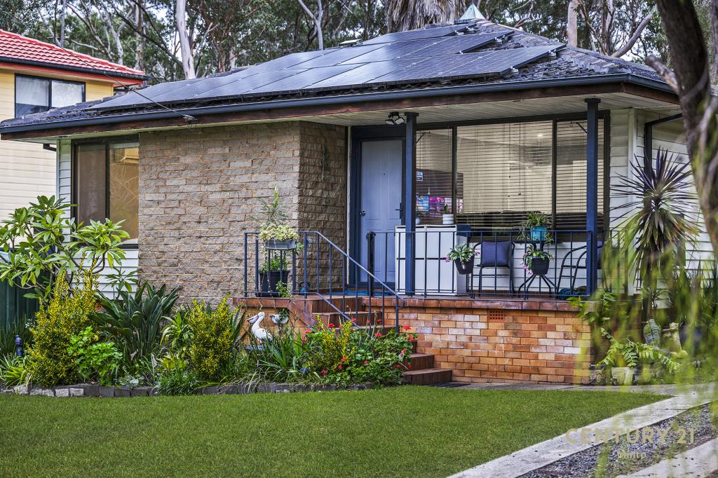 13 Faraday Rd, Leumeah, NSW 2560