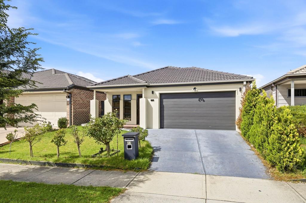 77 TOBIN WAY, LYNDHURST, VIC 3975