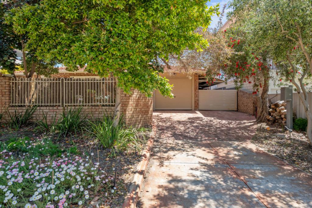 1/3 FIRST AVE, APPLECROSS, WA 6153