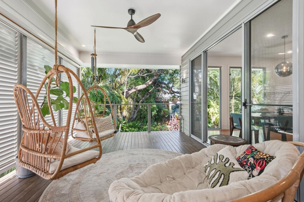 9 Blake St, Wooloowin, QLD 4030