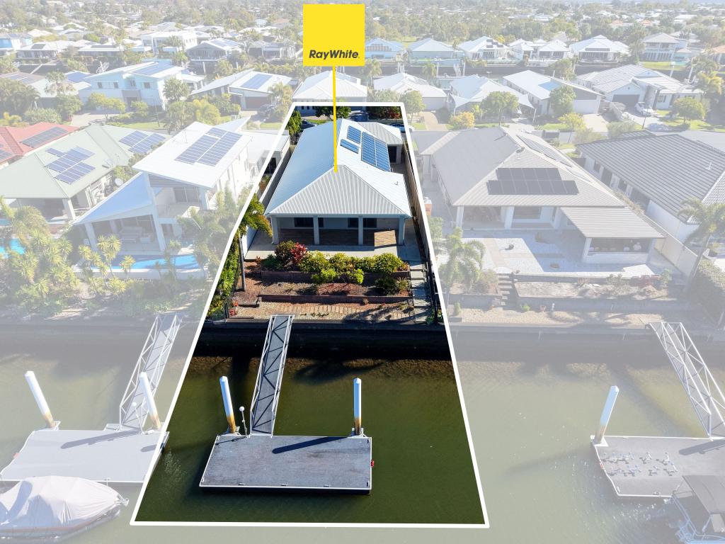32 The Peninsula, Banksia Beach, QLD 4507