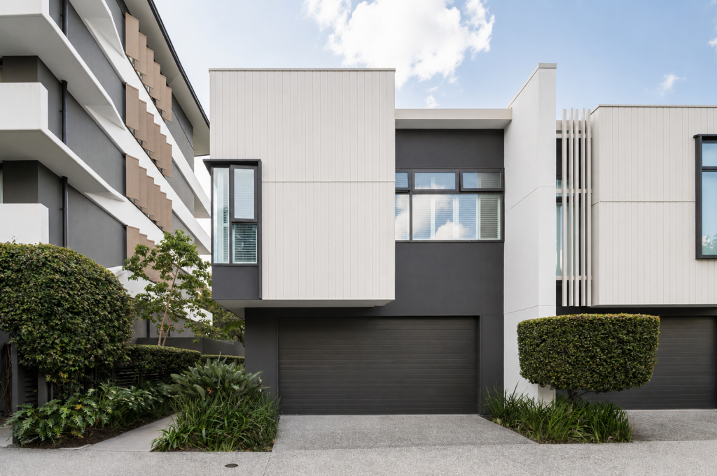 613/12 PARKSIDE CCT, HAMILTON, QLD 4007