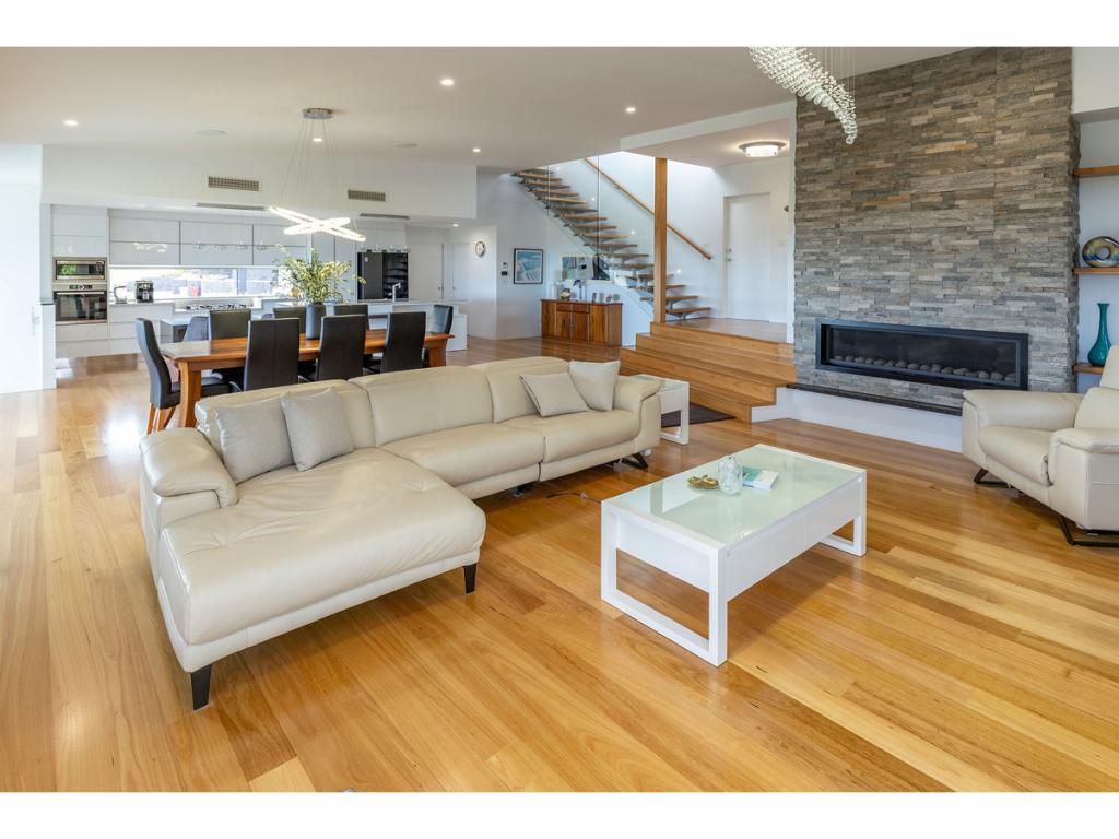 109 Coastal View Dr, Tallwoods Village, NSW 2430