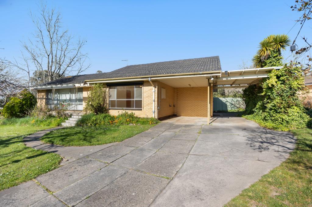 107 Lylia Ave, Mount Clear, VIC 3350