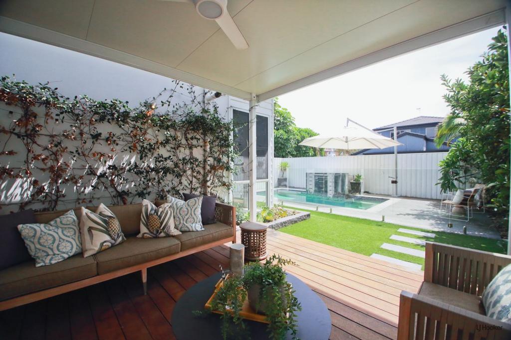 15 Cronulla Ave, Mermaid Beach, QLD 4218
