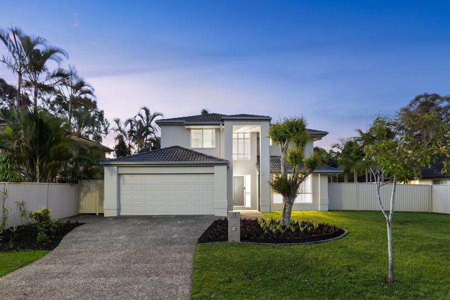 30 Tanzen Dr, Arundel, QLD 4214