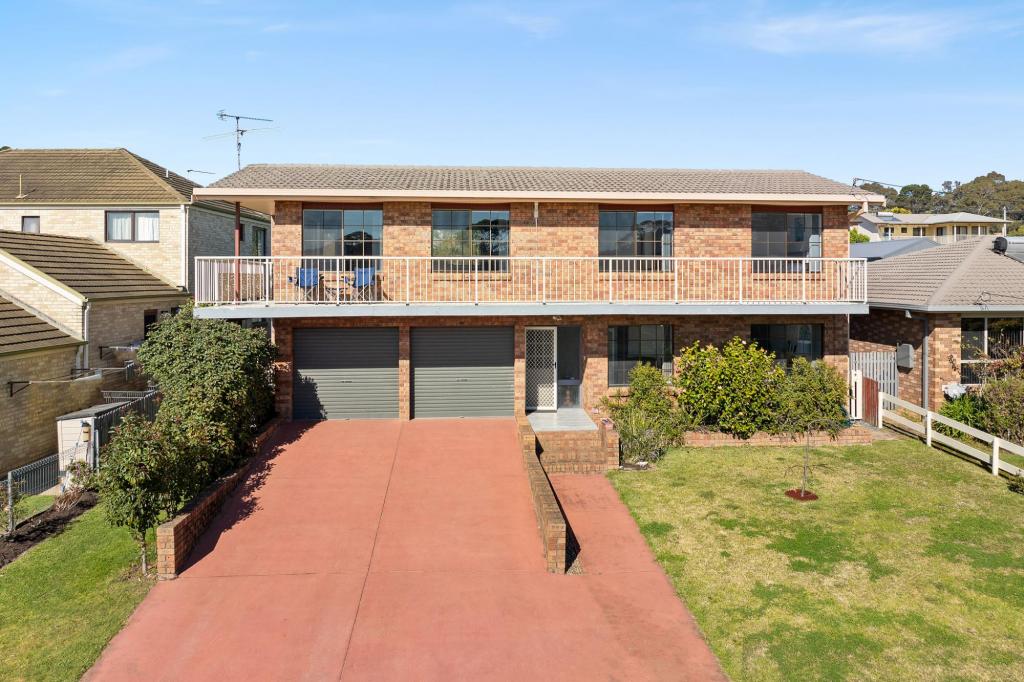 7a Mort Ave, Dalmeny, NSW 2546