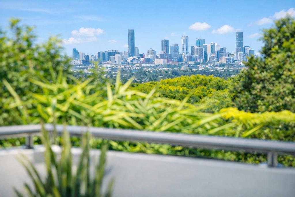 118 Wilgarning St, Stafford Heights, QLD 4053