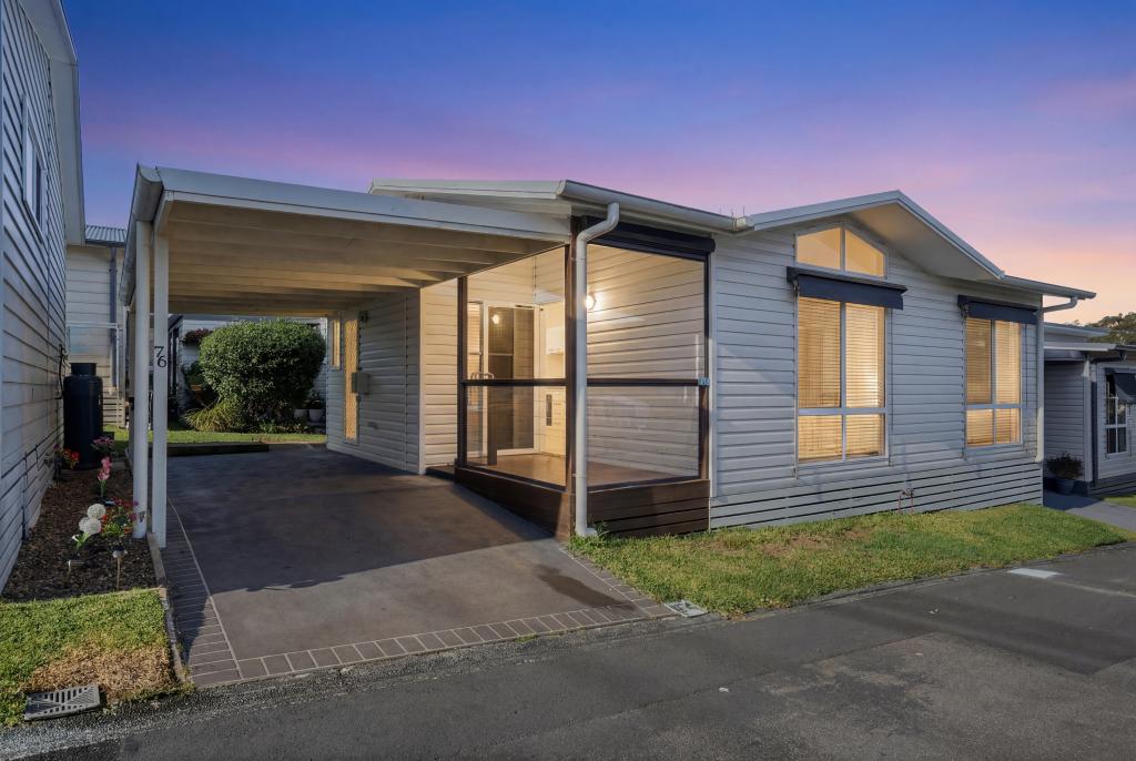76/2 MACLEAY DR, HALEKULANI, NSW 2262