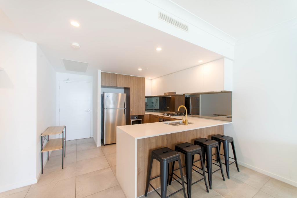 1202/372 Marine Pde, Labrador, QLD 4215