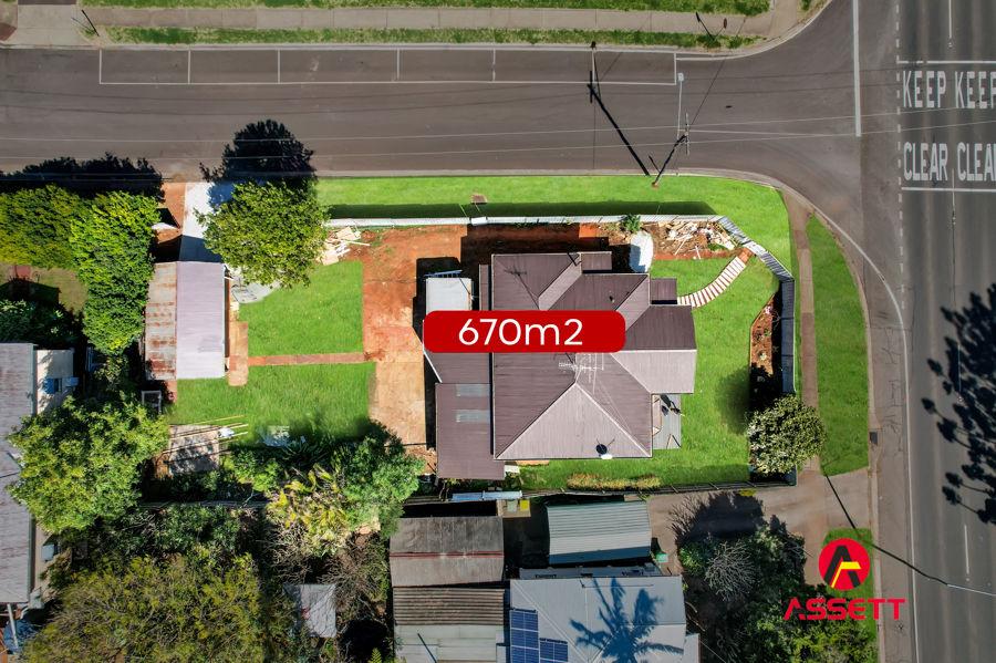 108 RUTHVEN ST, HARLAXTON, QLD 4350