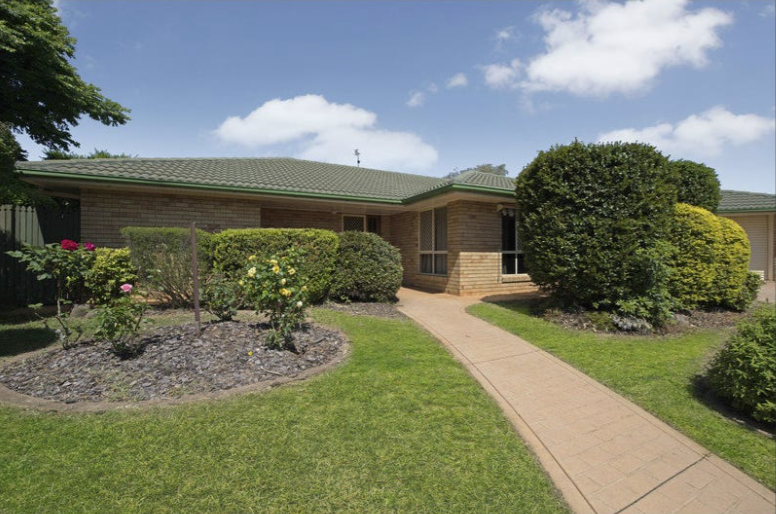 3 OLIVEDALE CT, RANGEVILLE, QLD 4350