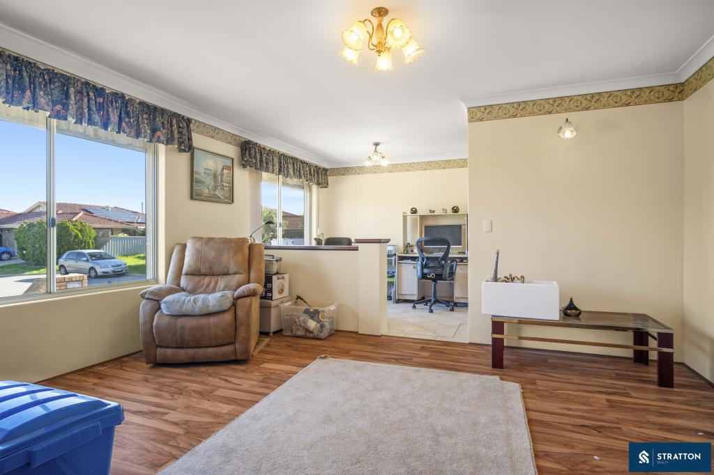 15 Tangerine Cl, Seville Grove, WA 6112