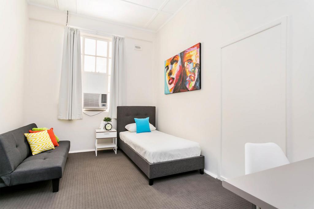 Room 2 , Leve 4/133 Rundle Mall, Adelaide, SA 5000