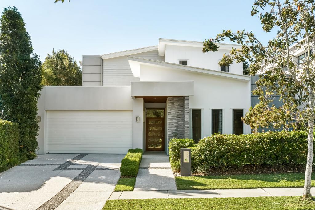 8 Sturt Pl, Upper Kedron, QLD 4055