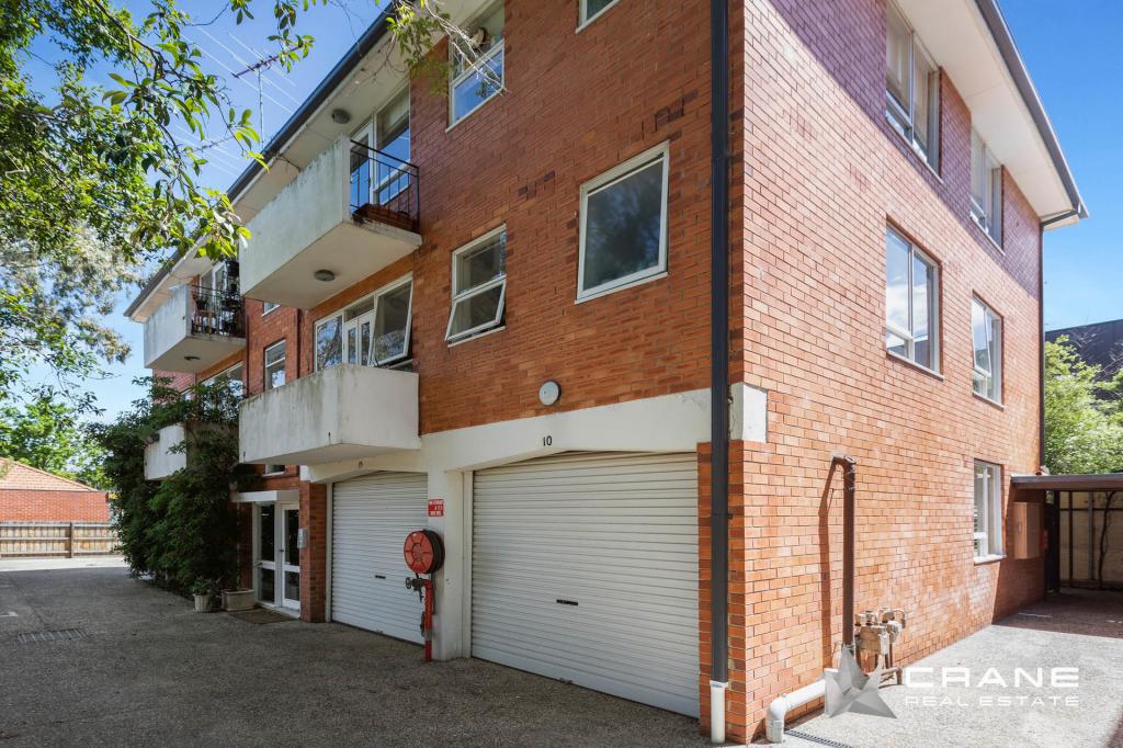 15/86 RUSKIN ST, ELWOOD, VIC 3184