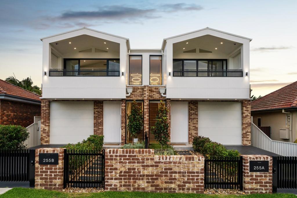 255B BOX RD, SYLVANIA, NSW 2224