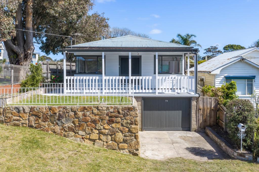 74 FOURTH AVE, ROSEBUD, VIC 3939