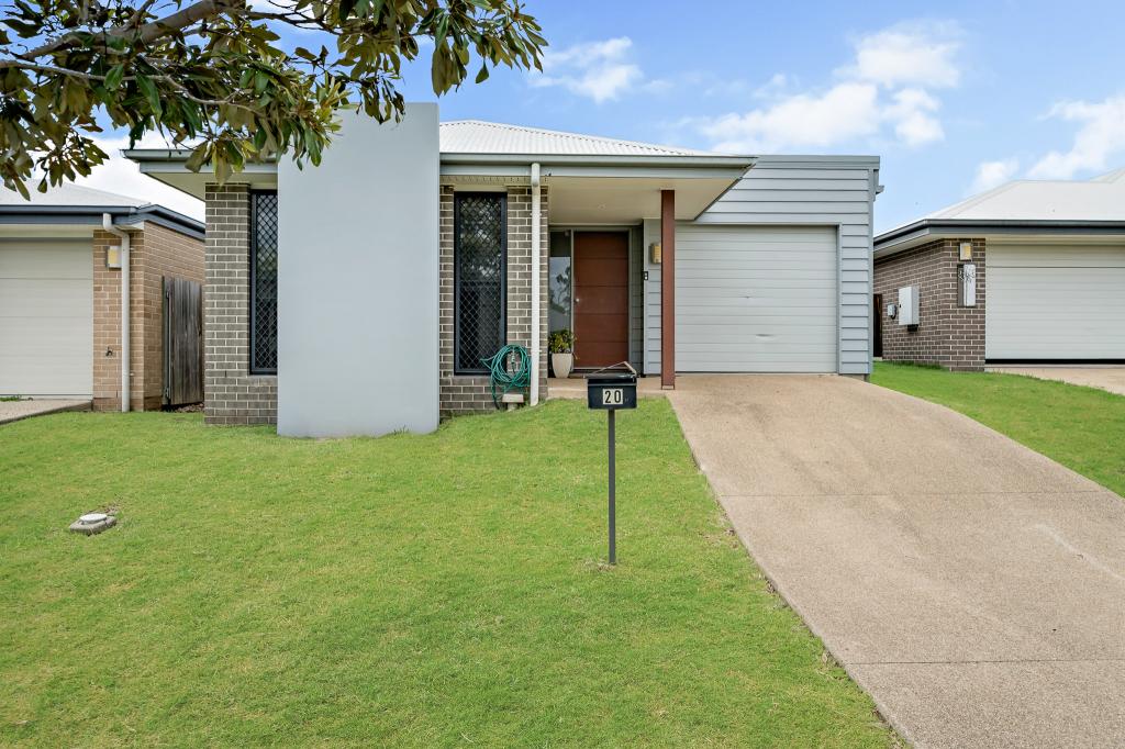 20 PETREL ST, KIRKWOOD, QLD 4680