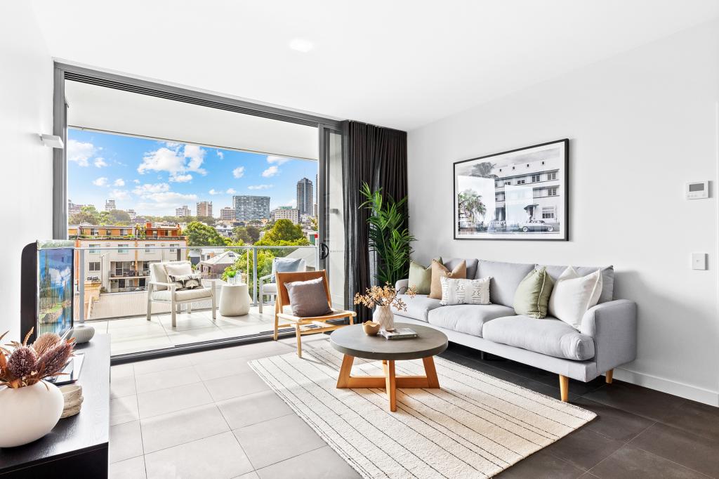32/68 Sir John Young Cres, Woolloomooloo, NSW 2011