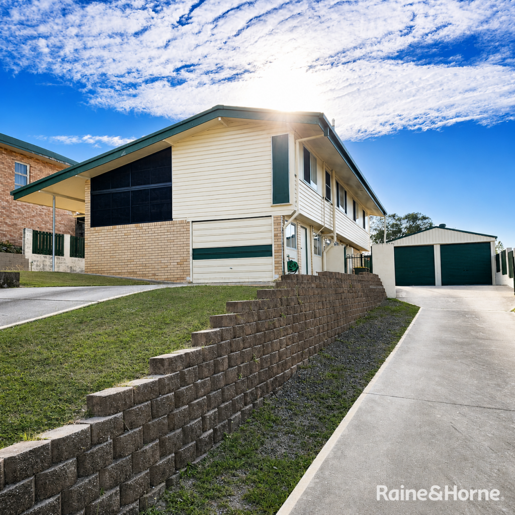 9 Barreenong St, Glen Eden, QLD 4680