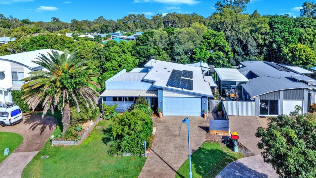 8 Aqua Ct, Toogoom, QLD 4655