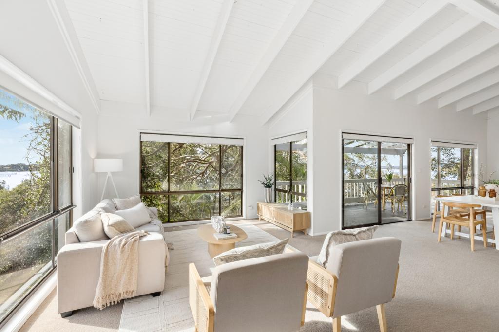 332 Glenrock Pde, Tascott, NSW 2250