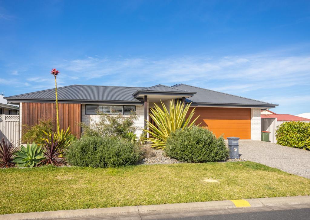 9 Bunyan Ave, Old Bar, NSW 2430