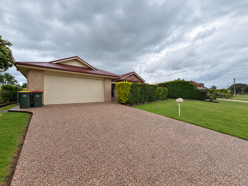 8 Bernborough Pl, Goondiwindi, QLD 4390