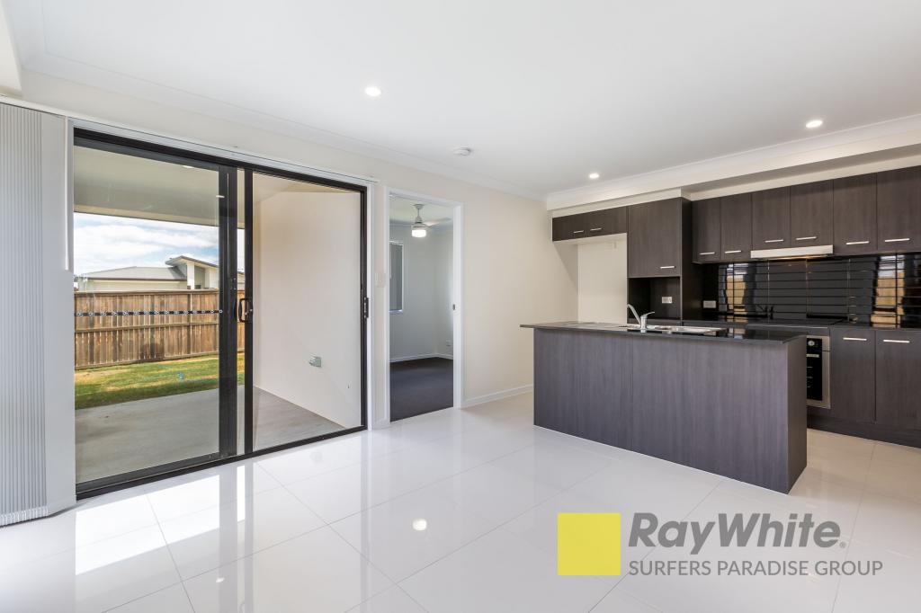 1/14 Mount Mitchell Rd, Park Ridge, QLD 4125