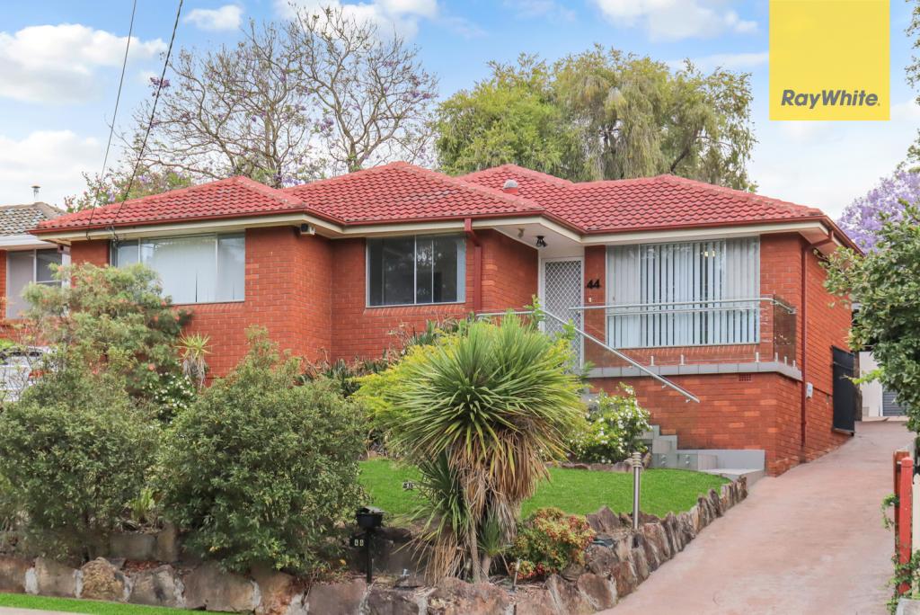 44 Peter Pde, Old Toongabbie, NSW 2146