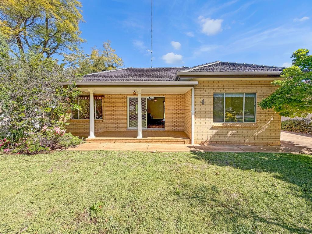 4 Hillston St, Griffith, NSW 2680