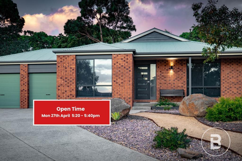 4 Correa Ct, Mount Helen, VIC 3350