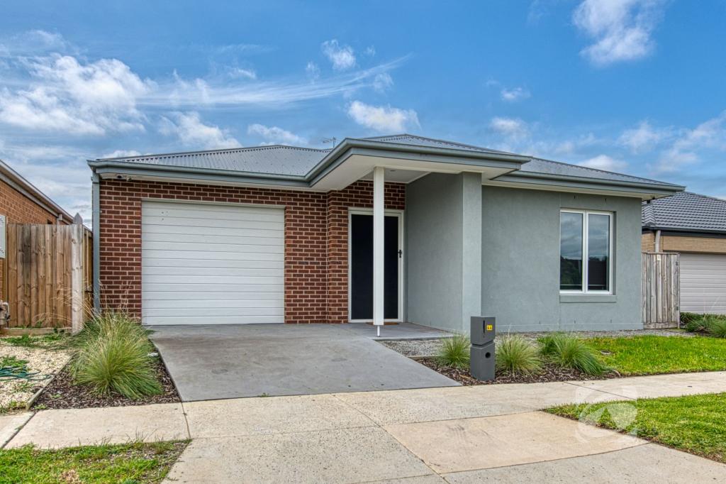 44 Charming Loop, Officer, VIC 3809