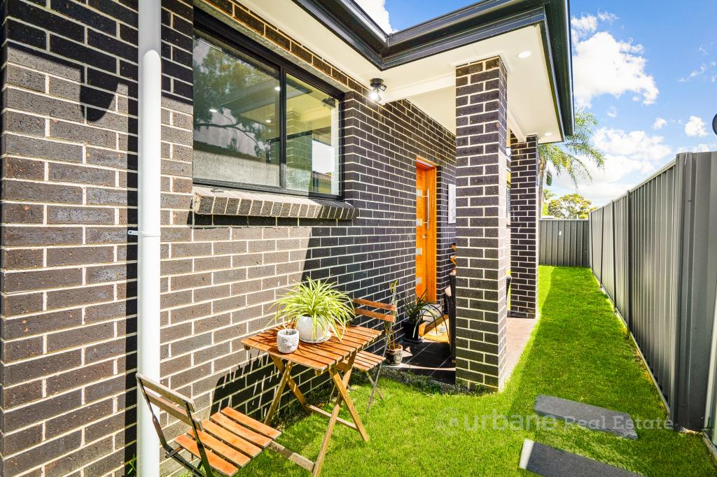 30a Manila Rd, Lethbridge Park, NSW 2770