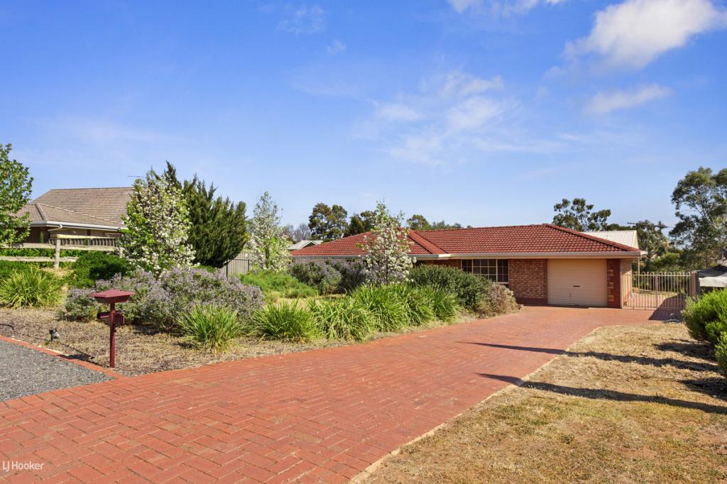 19 Powell Dr, Gawler East, SA 5118