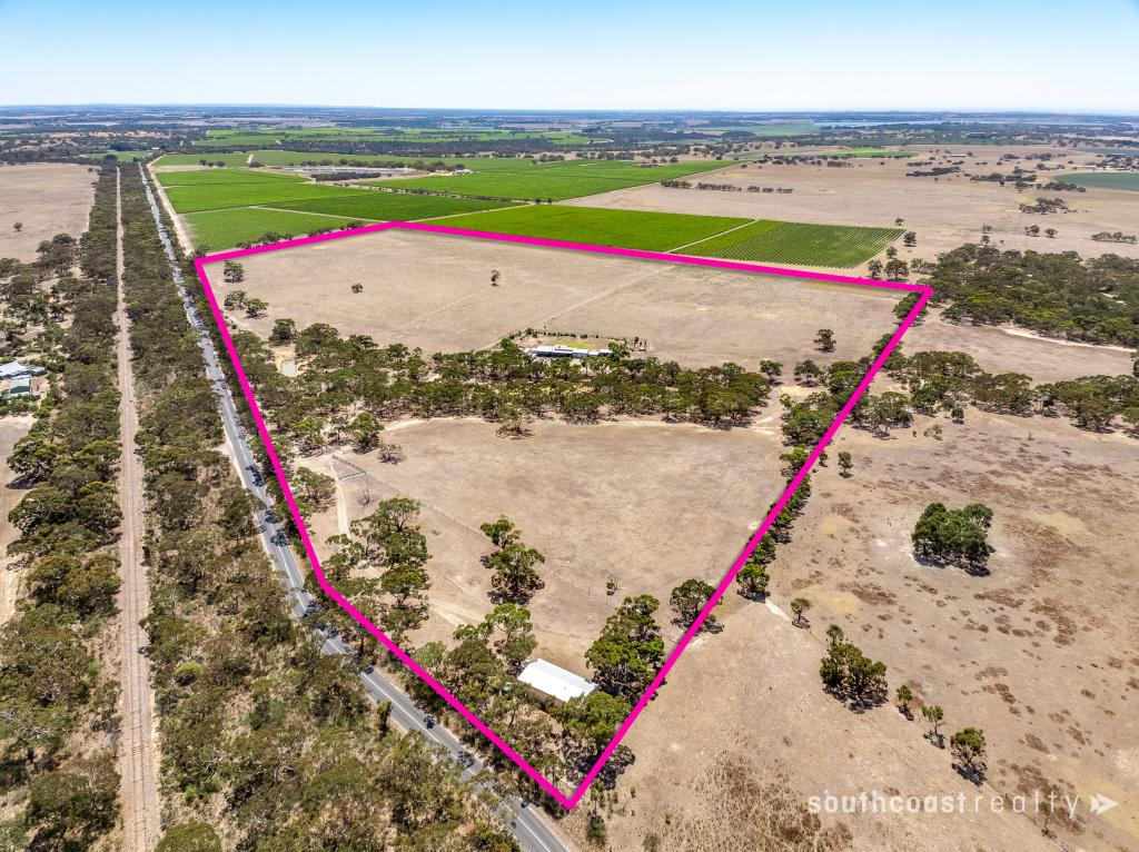 60 WINERY RD, CURRENCY CREEK, SA 5214