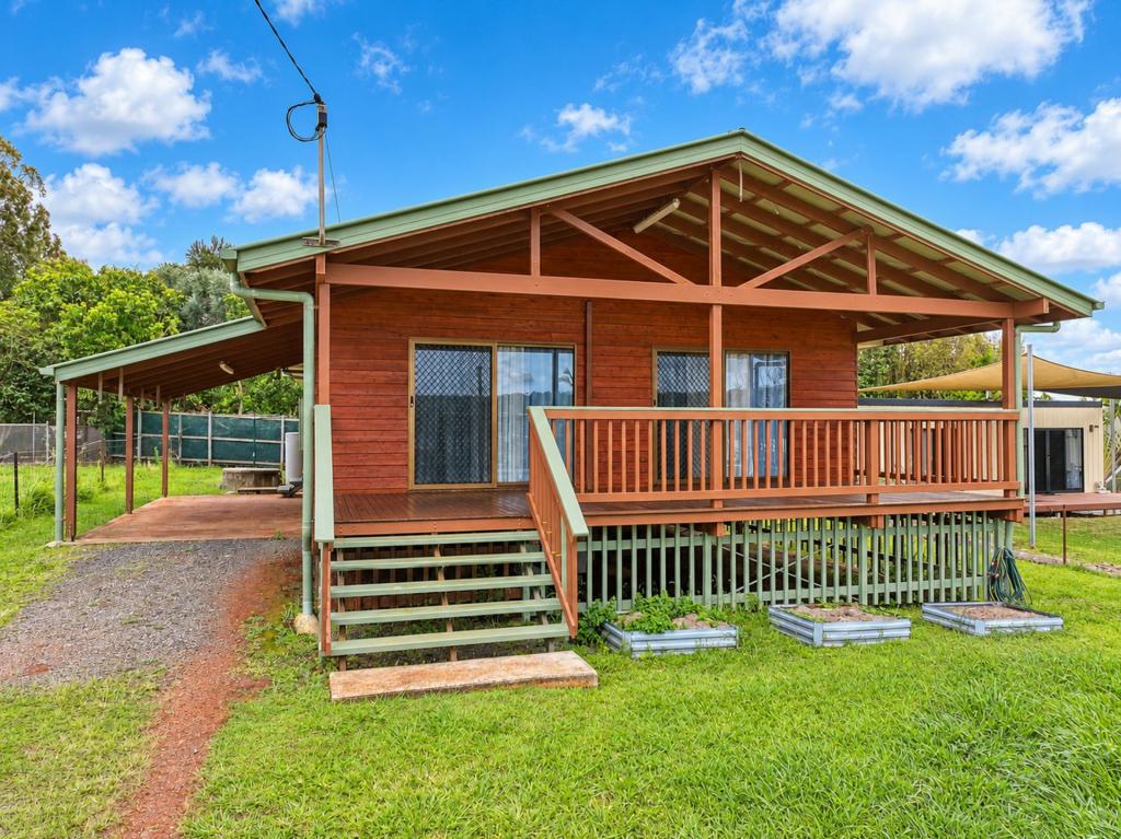 41 Canaipa Point Dr, Russell Island, QLD 4184