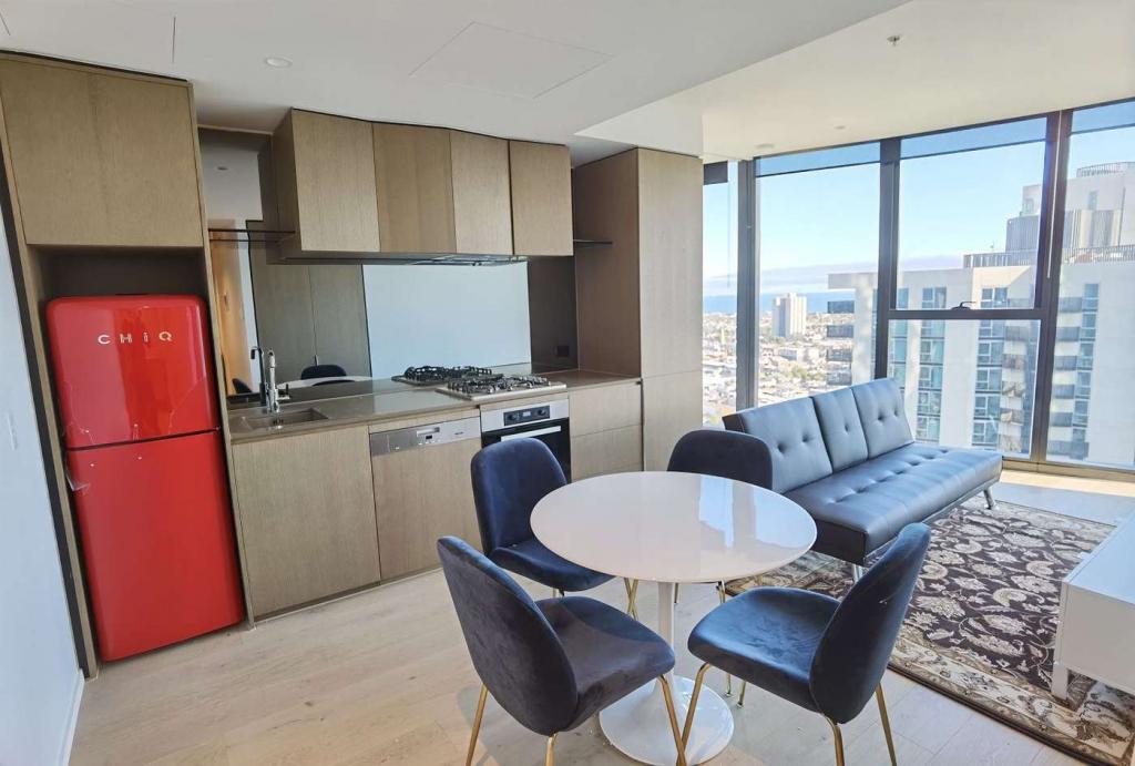 3307/11 Bale Cct, Southbank, VIC 3006