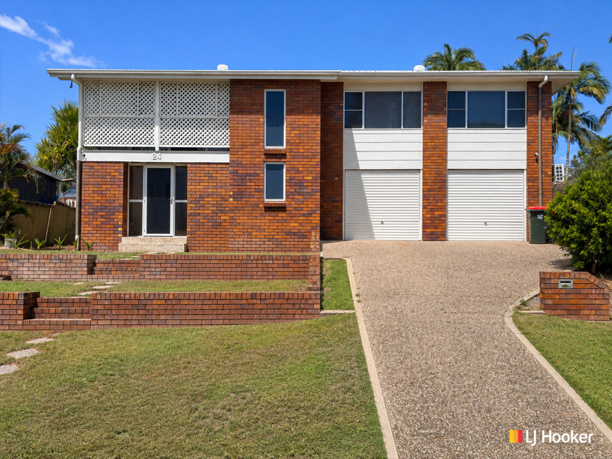 24 Brazil St, Norman Gardens, QLD 4701