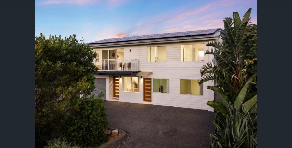 11a Poplars Ave, Bateau Bay, NSW 2261