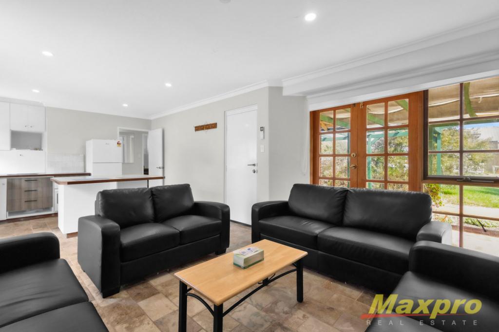 10 Compass Cir, Yanchep, WA 6035