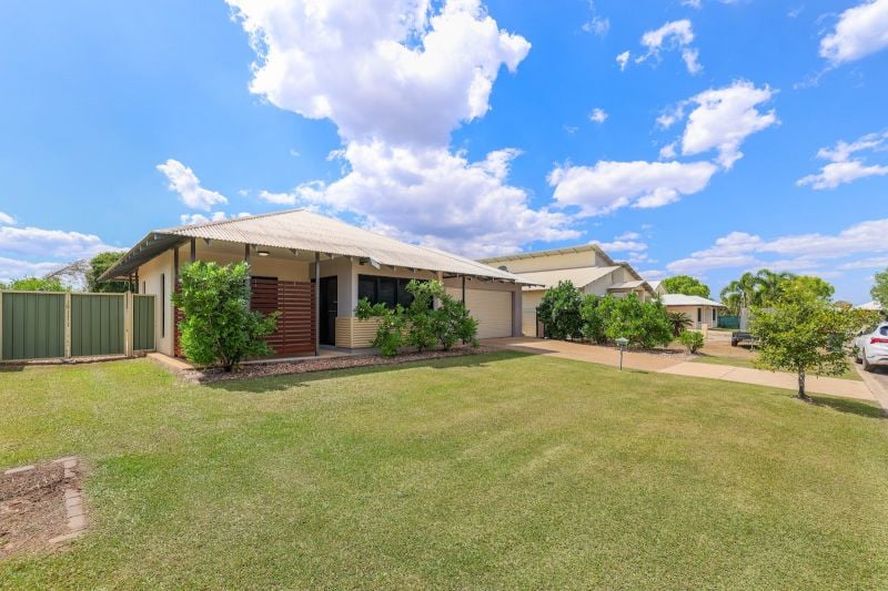 20 Bell Cres, Bellamack, NT 0832