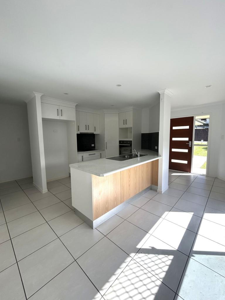 57A JACKSON ST, SARINA, QLD 4737
