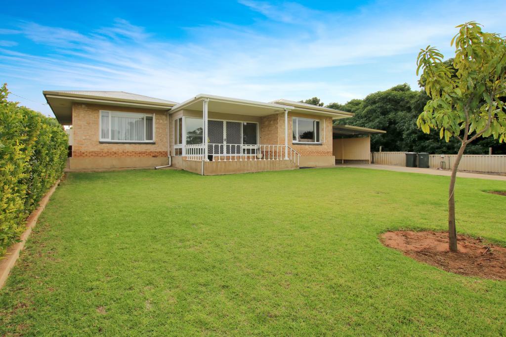 60 Lawrie Tce, Waikerie, SA 5330