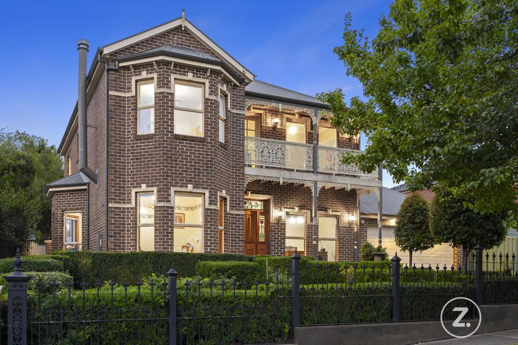 22 Viewgrand Way, Greensborough, VIC 3088