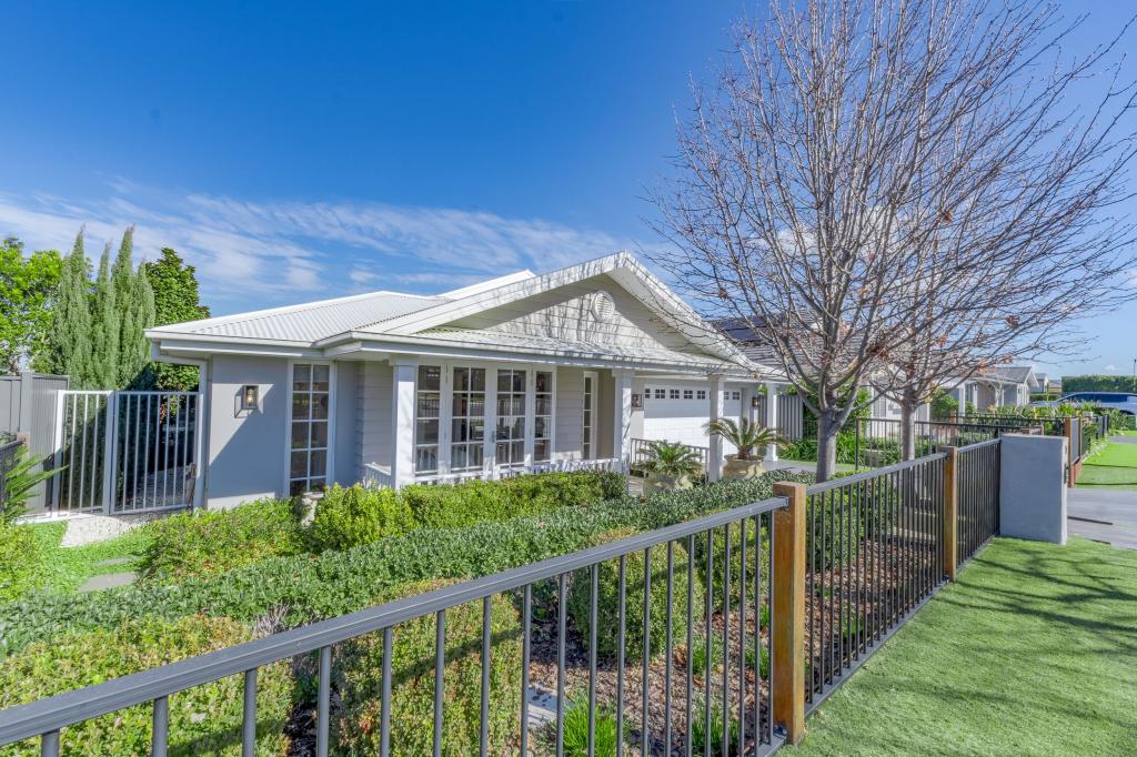 33 Azure Ave, Dubbo, NSW 2830