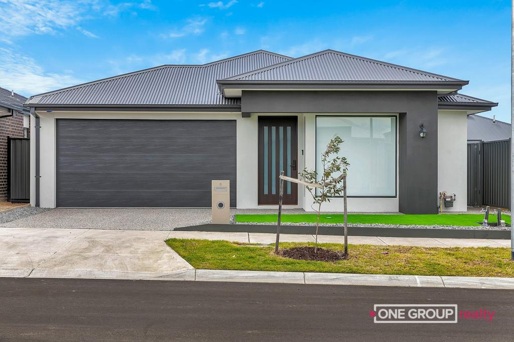 6 NASTURIUM ST, KALKALLO, VIC 3064