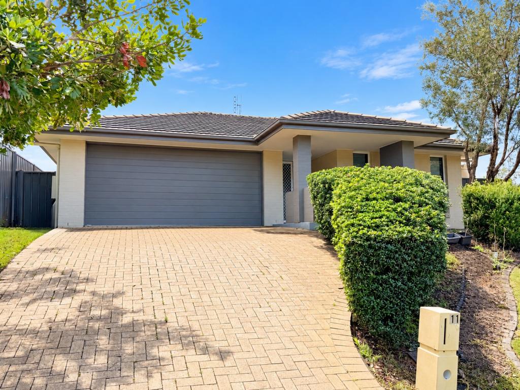 11 Bataba Way, Fletcher, NSW 2287