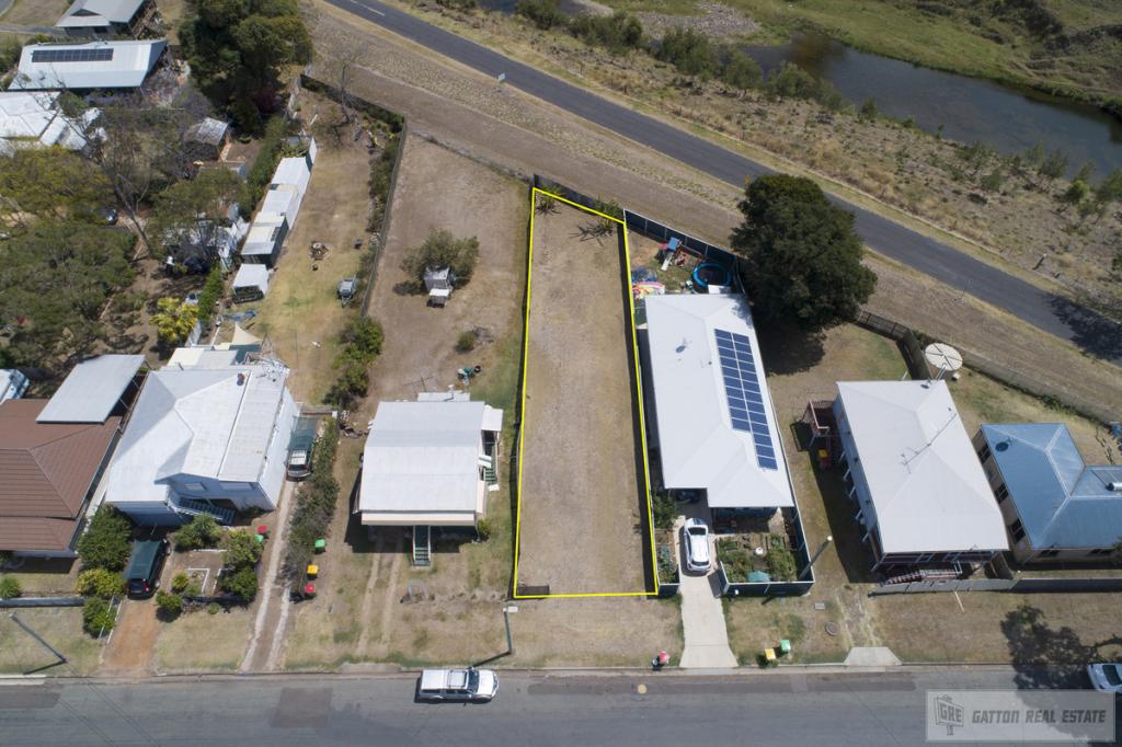 7 Beavan St, Gatton, QLD 4343